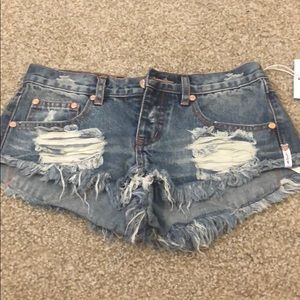 One teaspoon denim shorts- size 22